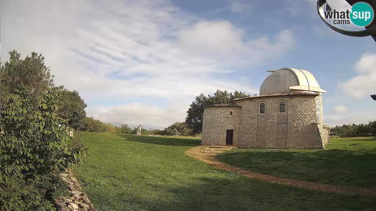 Webcam de l’Observatoire de Višnjan: Plongez dans le cosmos depuis l’Istrie, Croatie