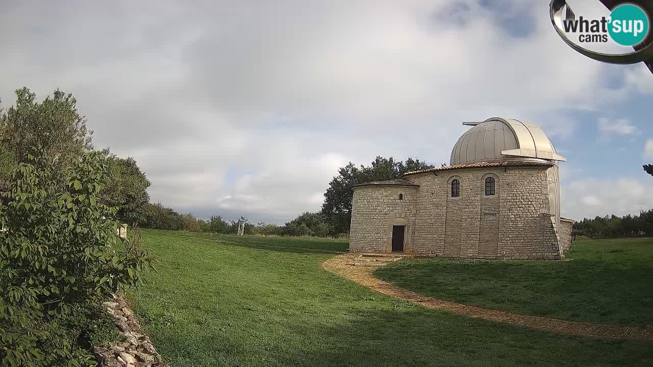 Višnjanska observatorijska spletna kamera: Opazujte vesolje iz Istre, Hrvaška
