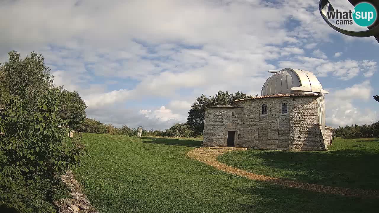 Višnjanska observatorijska spletna kamera: Opazujte vesolje iz Istre, Hrvaška