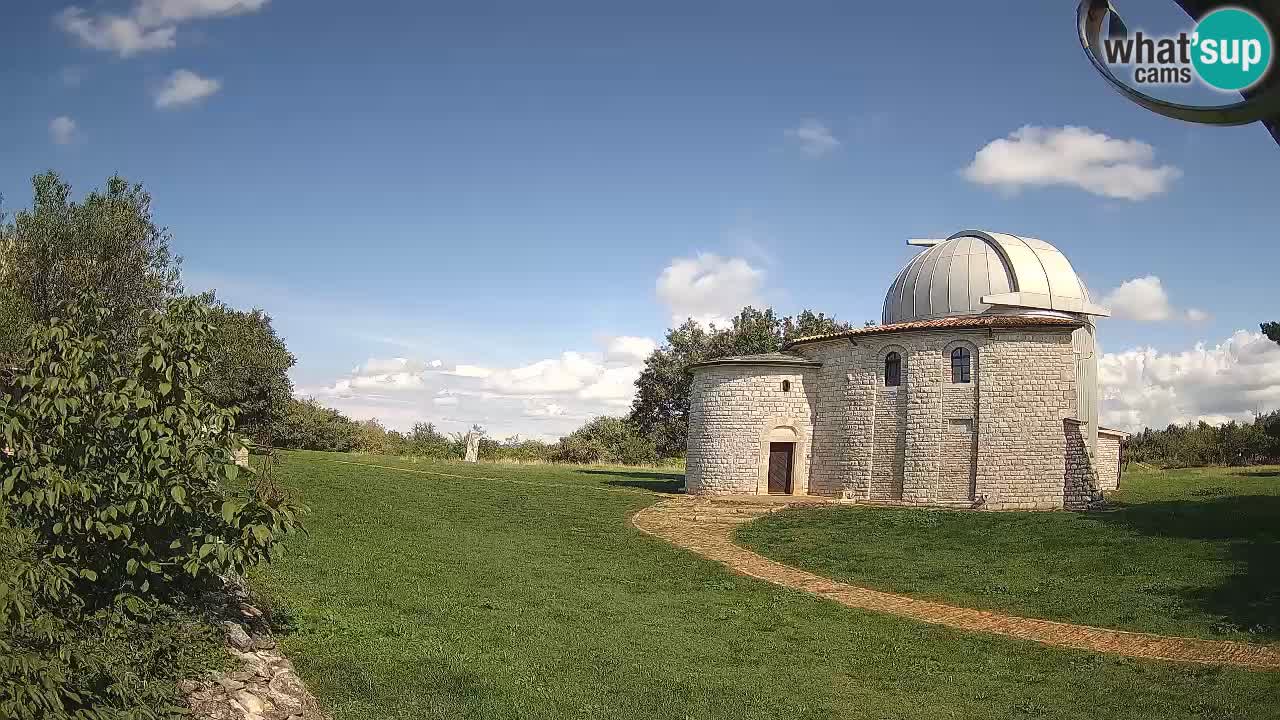 Webcam de l’Observatoire de Višnjan: Plongez dans le cosmos depuis l’Istrie, Croatie