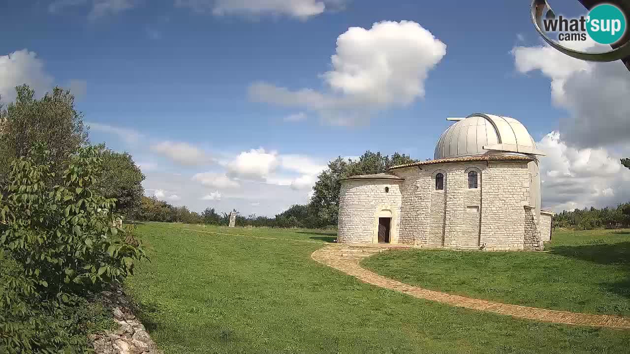 Webcam de l’Observatoire de Višnjan: Plongez dans le cosmos depuis l’Istrie, Croatie