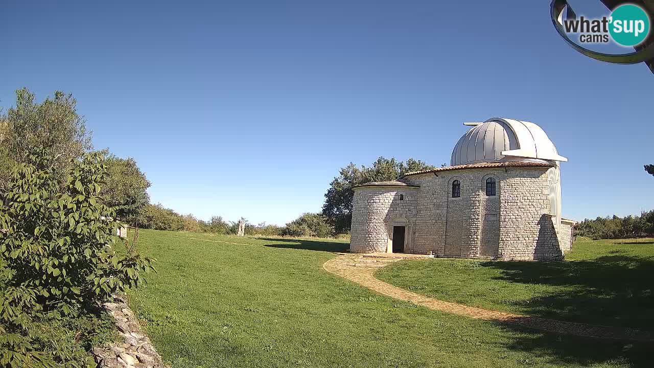 Višnjanska observatorijska spletna kamera: Opazujte vesolje iz Istre, Hrvaška