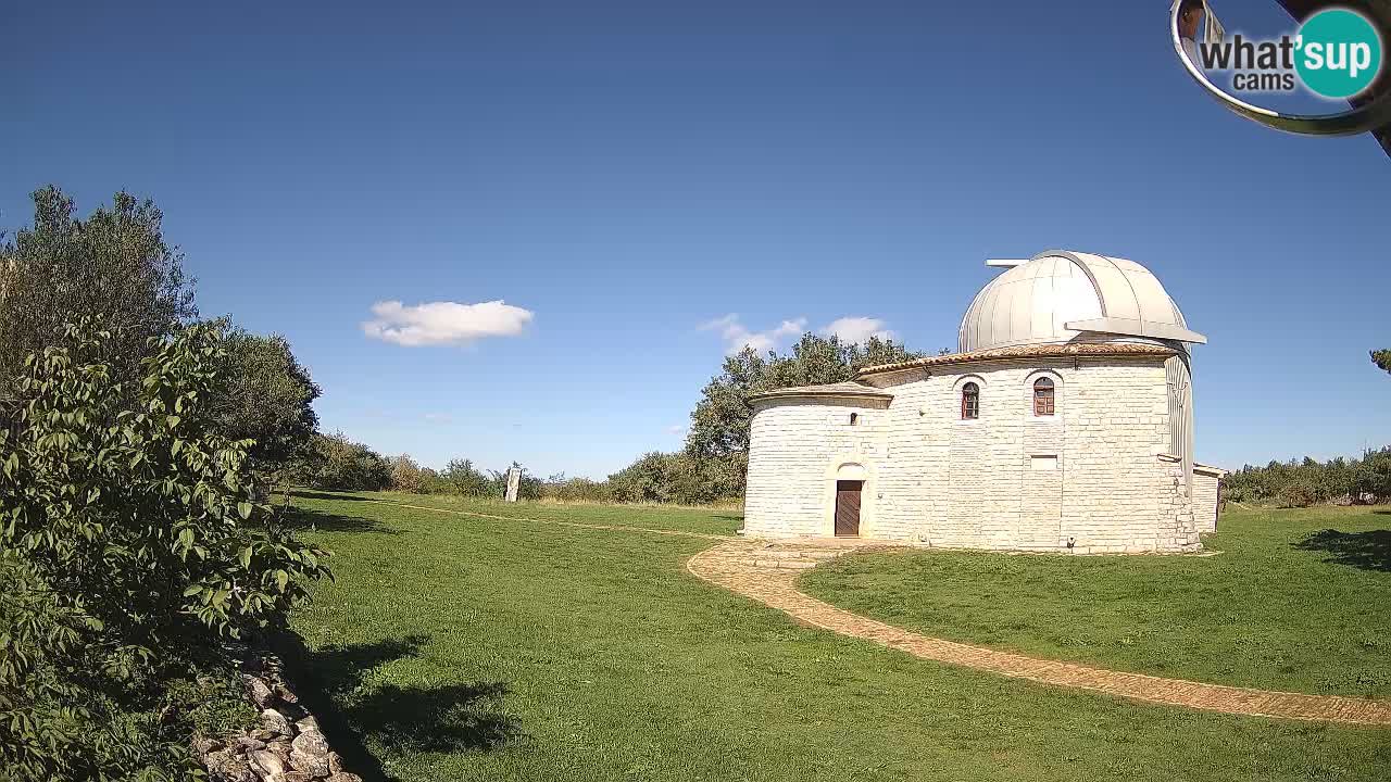 Višnjan Observatory Webcam: Gaze into the Cosmos from Istria, Croatia
