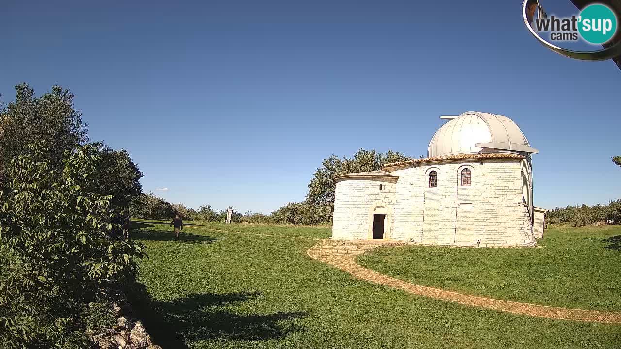 Webcam de l’Observatoire de Višnjan: Plongez dans le cosmos depuis l’Istrie, Croatie