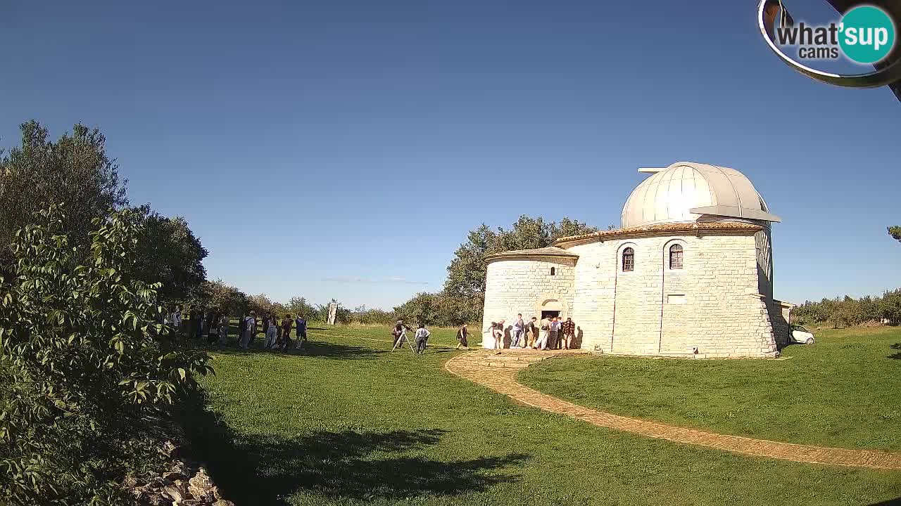 Višnjanska observatorijska spletna kamera: Opazujte vesolje iz Istre, Hrvaška
