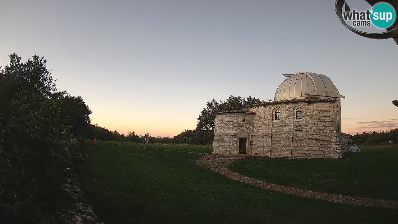 Webcam del Observatorio de Višnjan: Contempla el cosmos desde Istria, Croacia