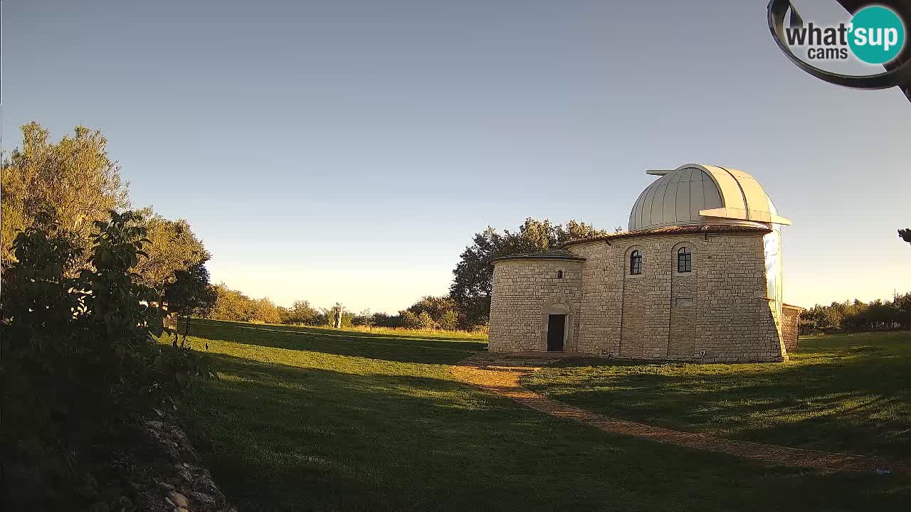 Webcam de l’Observatoire de Višnjan: Plongez dans le cosmos depuis l’Istrie, Croatie