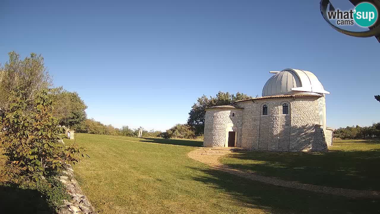 Višnjanska observatorijska spletna kamera: Opazujte vesolje iz Istre, Hrvaška