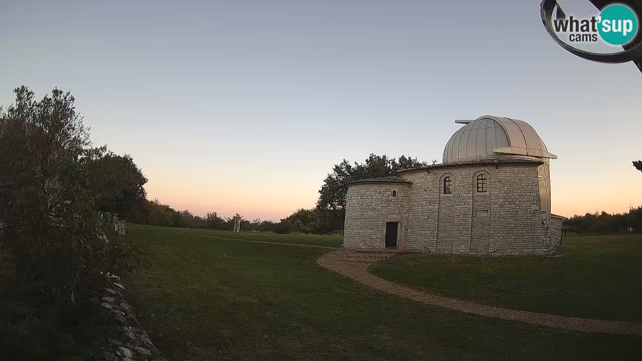 Webcam del Observatorio de Višnjan: Contempla el cosmos desde Istria, Croacia