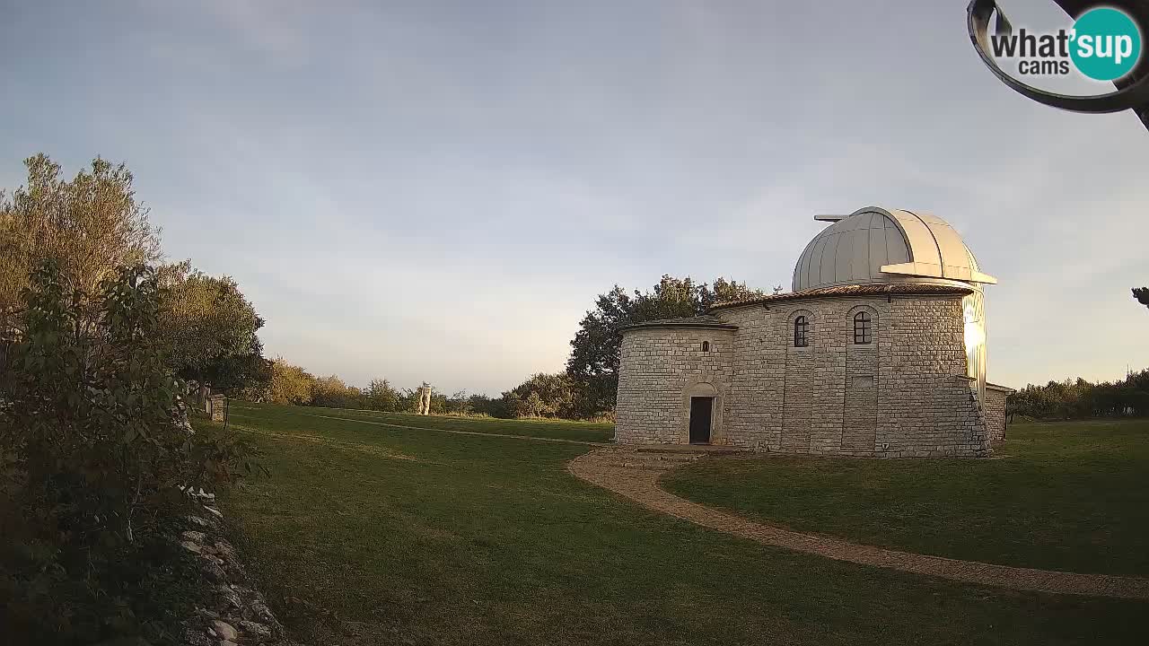 Višnjanska observatorijska spletna kamera: Opazujte vesolje iz Istre, Hrvaška