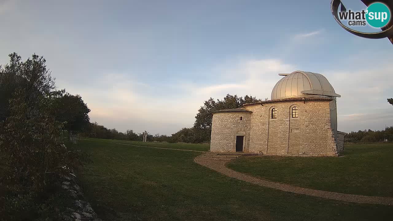 Webcam de l’Observatoire de Višnjan: Plongez dans le cosmos depuis l’Istrie, Croatie