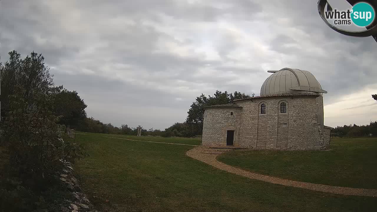 Višnjanska observatorijska spletna kamera: Opazujte vesolje iz Istre, Hrvaška