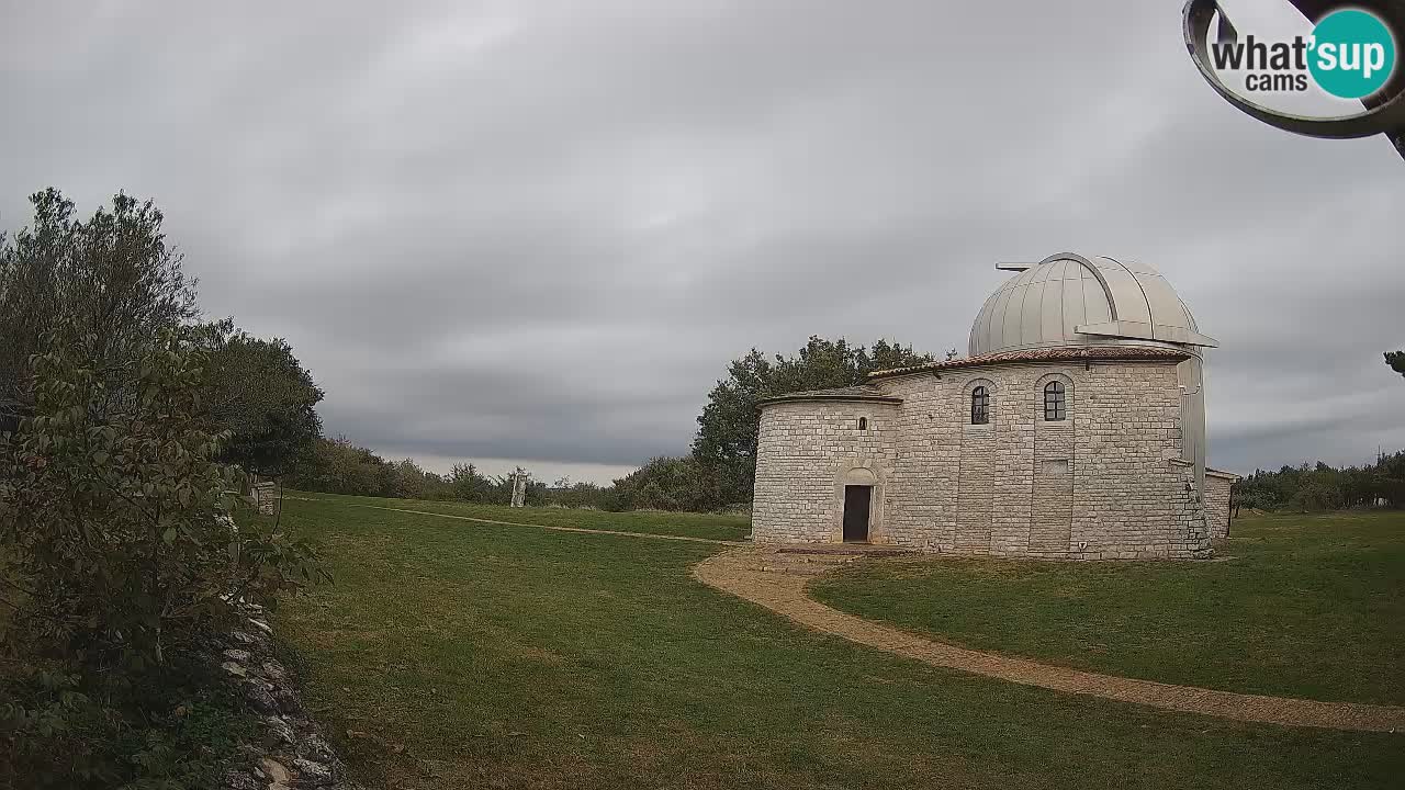 Višnjan Observatory Webcam: Gaze into the Cosmos from Istria, Croatia