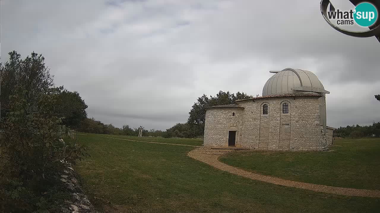 Webcam de l’Observatoire de Višnjan: Plongez dans le cosmos depuis l’Istrie, Croatie