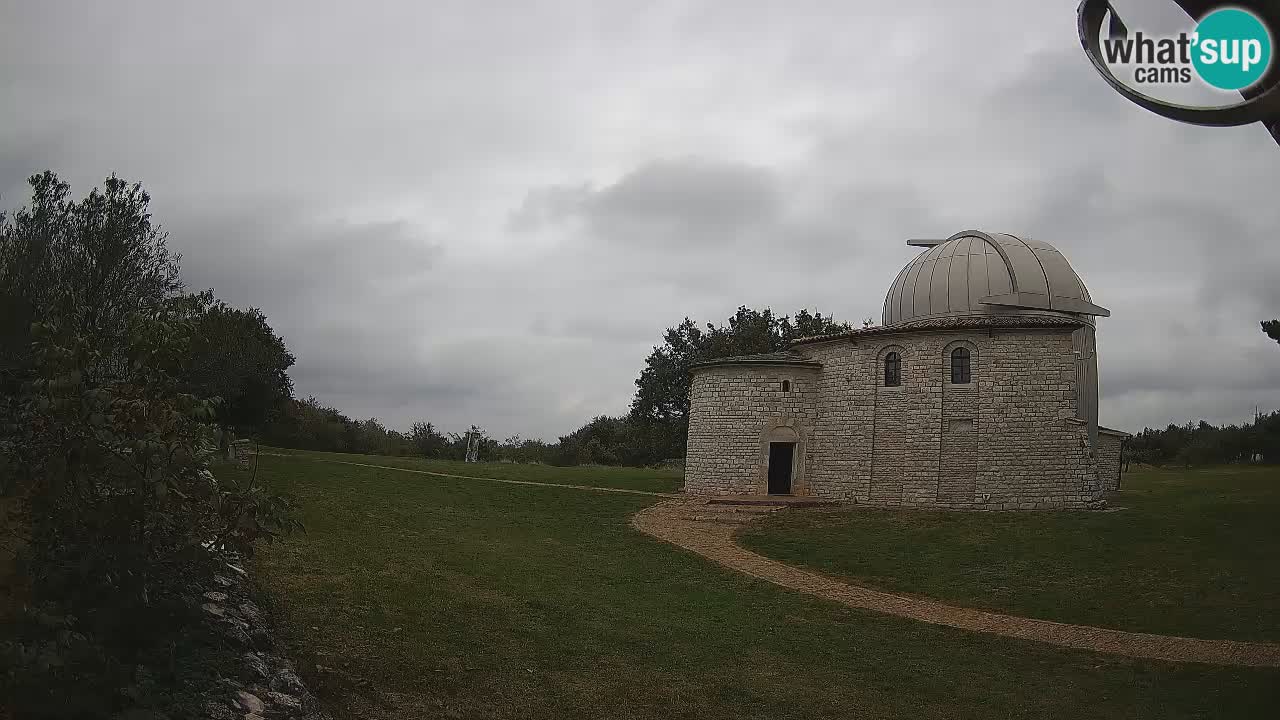 Webcam de l’Observatoire de Višnjan: Plongez dans le cosmos depuis l’Istrie, Croatie