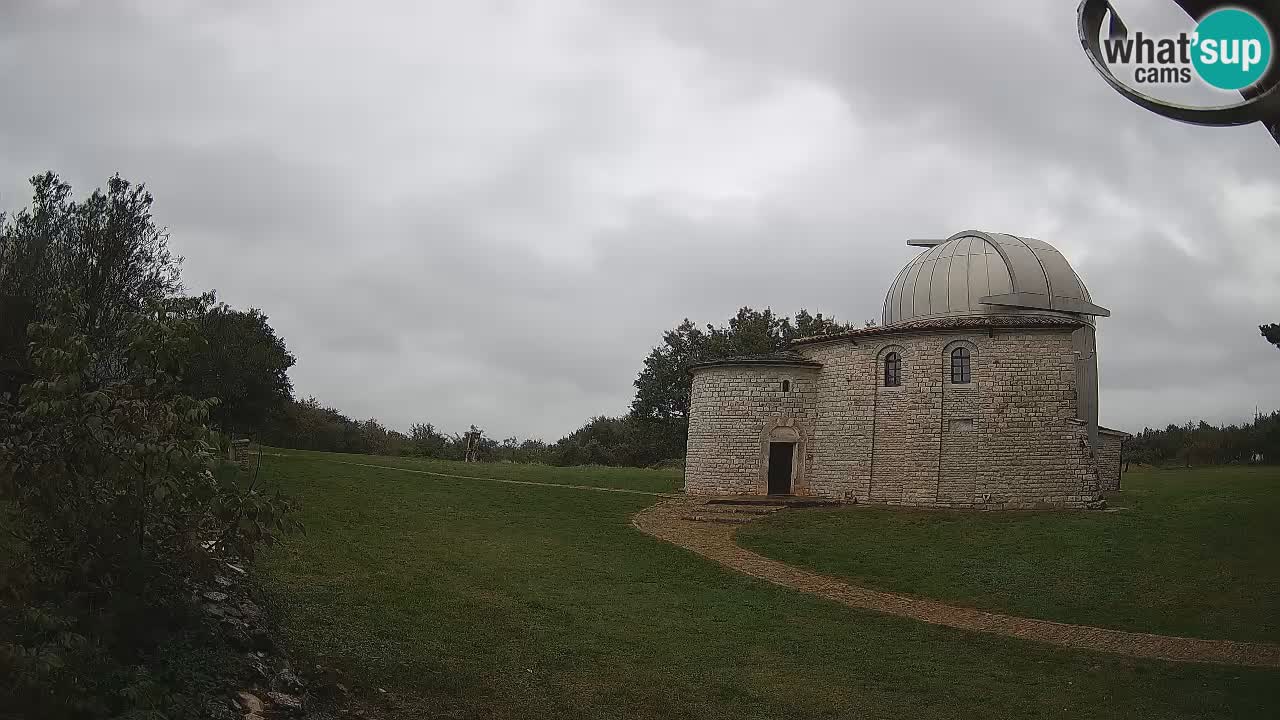 Višnjan Observatory Webcam: Gaze into the Cosmos from Istria, Croatia
