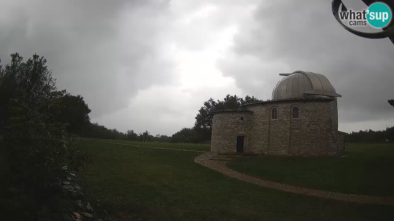 Webcam de l’Observatoire de Višnjan: Plongez dans le cosmos depuis l’Istrie, Croatie