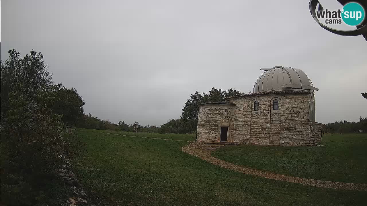 Višnjan Observatory Webcam: Gaze into the Cosmos from Istria, Croatia
