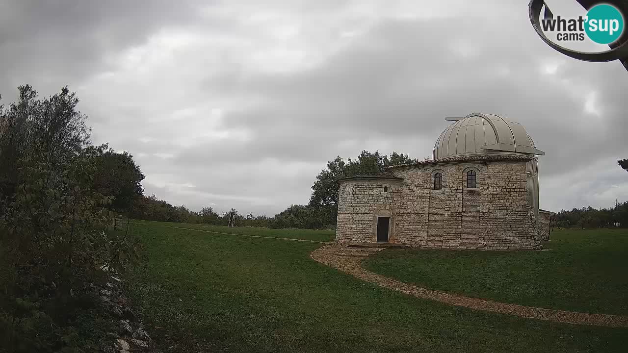 Višnjan Observatory Webcam: Gaze into the Cosmos from Istria, Croatia