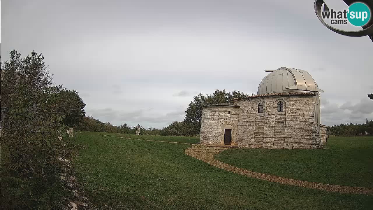 Višnjan Observatory Webcam: Gaze into the Cosmos from Istria, Croatia