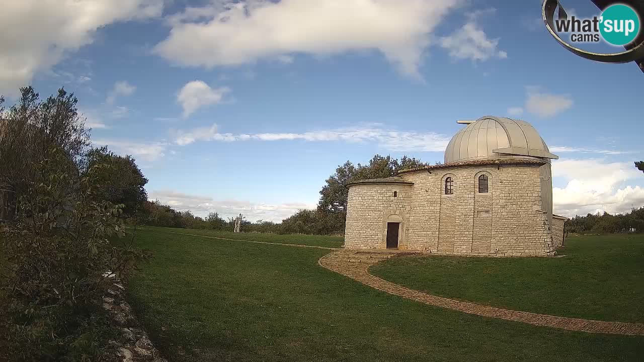 Višnjanska observatorijska spletna kamera: Opazujte vesolje iz Istre, Hrvaška