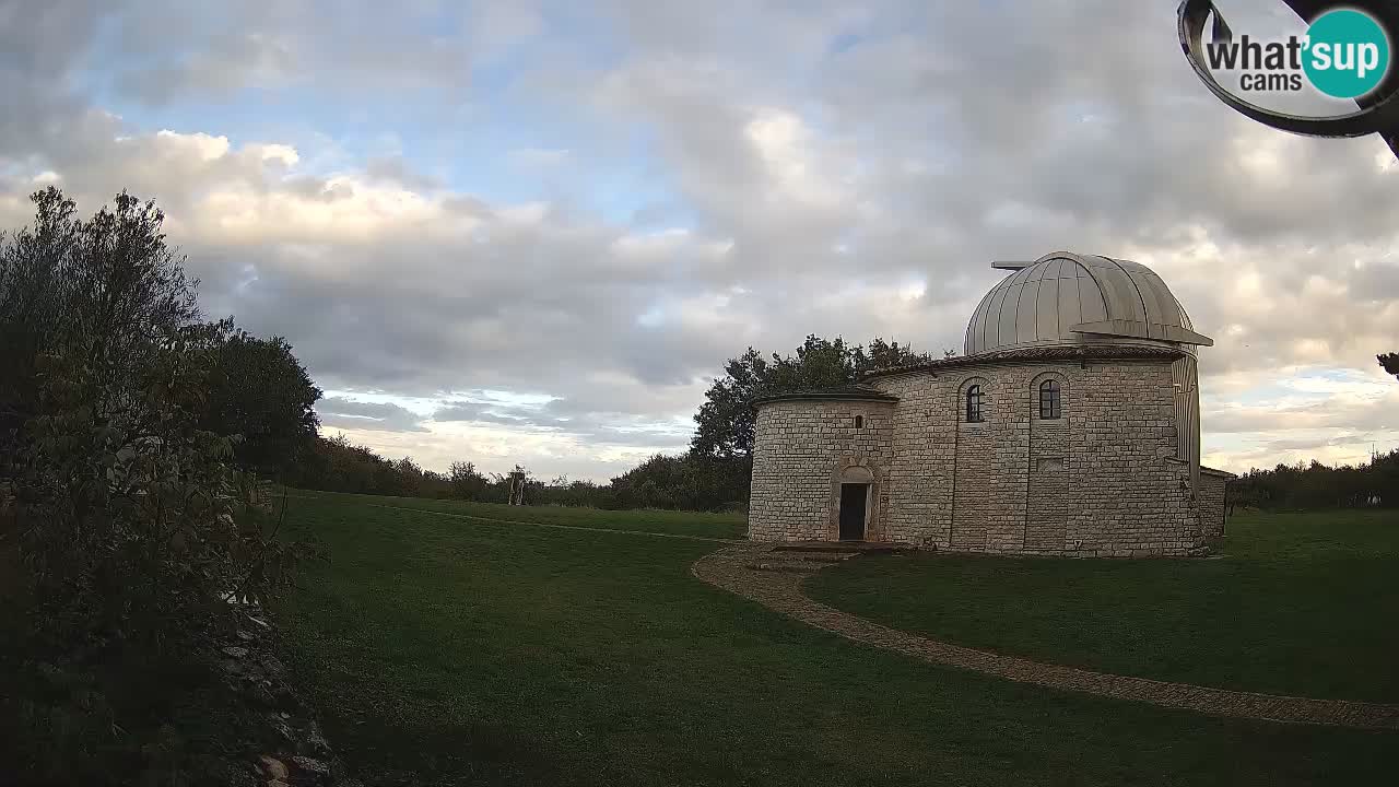 Webcam del Observatorio de Višnjan: Contempla el cosmos desde Istria, Croacia