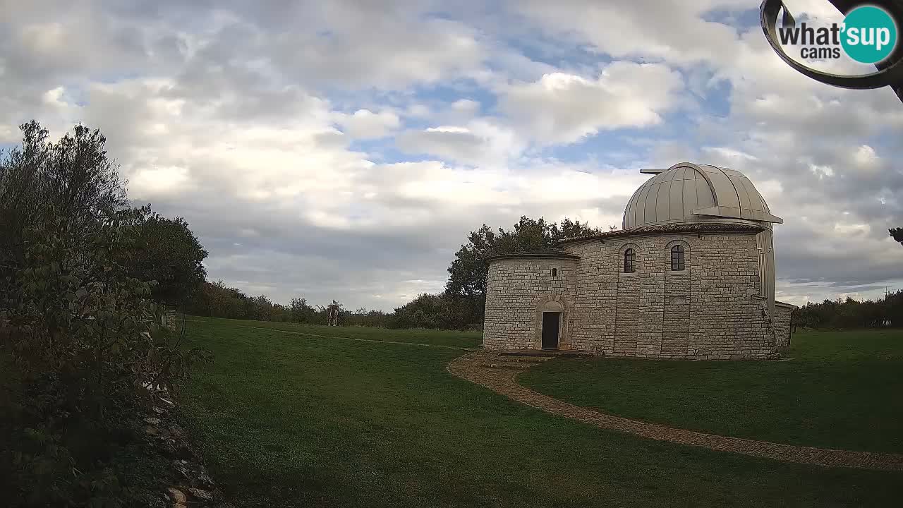 Webcam del Observatorio de Višnjan: Contempla el cosmos desde Istria, Croacia