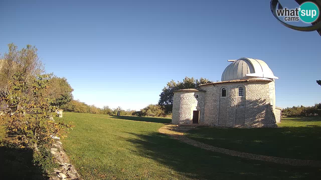 Webcam de l’Observatoire de Višnjan: Plongez dans le cosmos depuis l’Istrie, Croatie