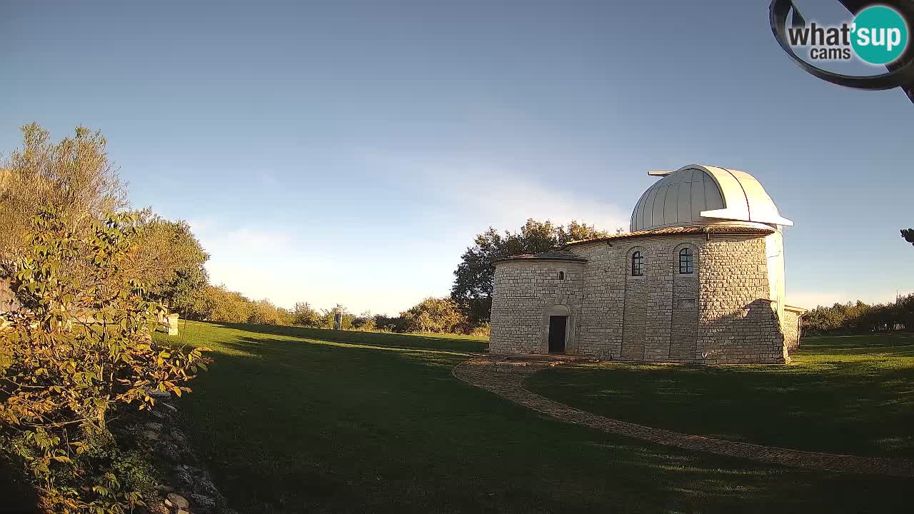 Webcam de l’Observatoire de Višnjan: Plongez dans le cosmos depuis l’Istrie, Croatie