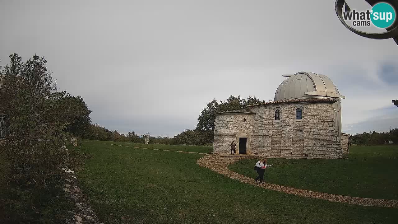 Višnjanska observatorijska spletna kamera: Opazujte vesolje iz Istre, Hrvaška