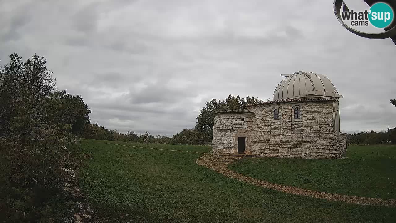 Webcam de l’Observatoire de Višnjan: Plongez dans le cosmos depuis l’Istrie, Croatie