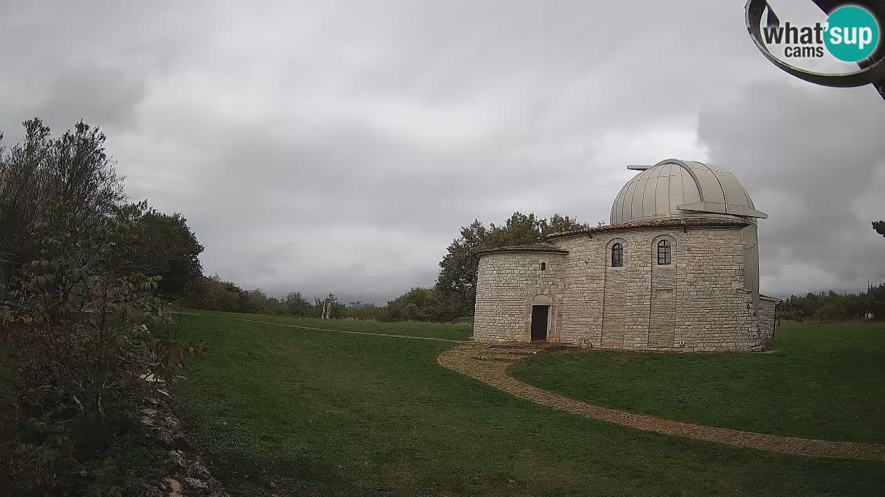 Višnjan Observatory Webcam: Gaze into the Cosmos from Istria, Croatia