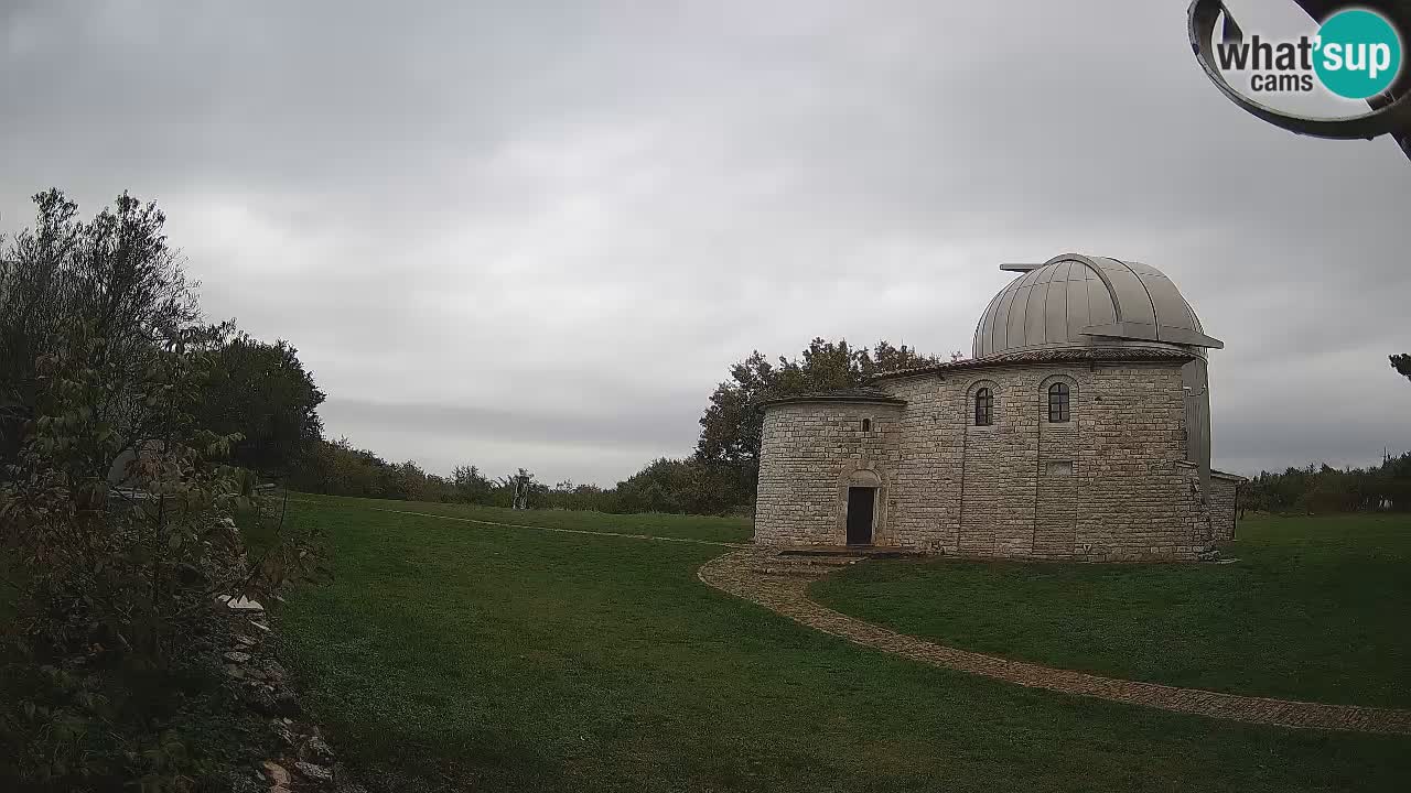 Višnjan Observatory Webcam: Gaze into the Cosmos from Istria, Croatia