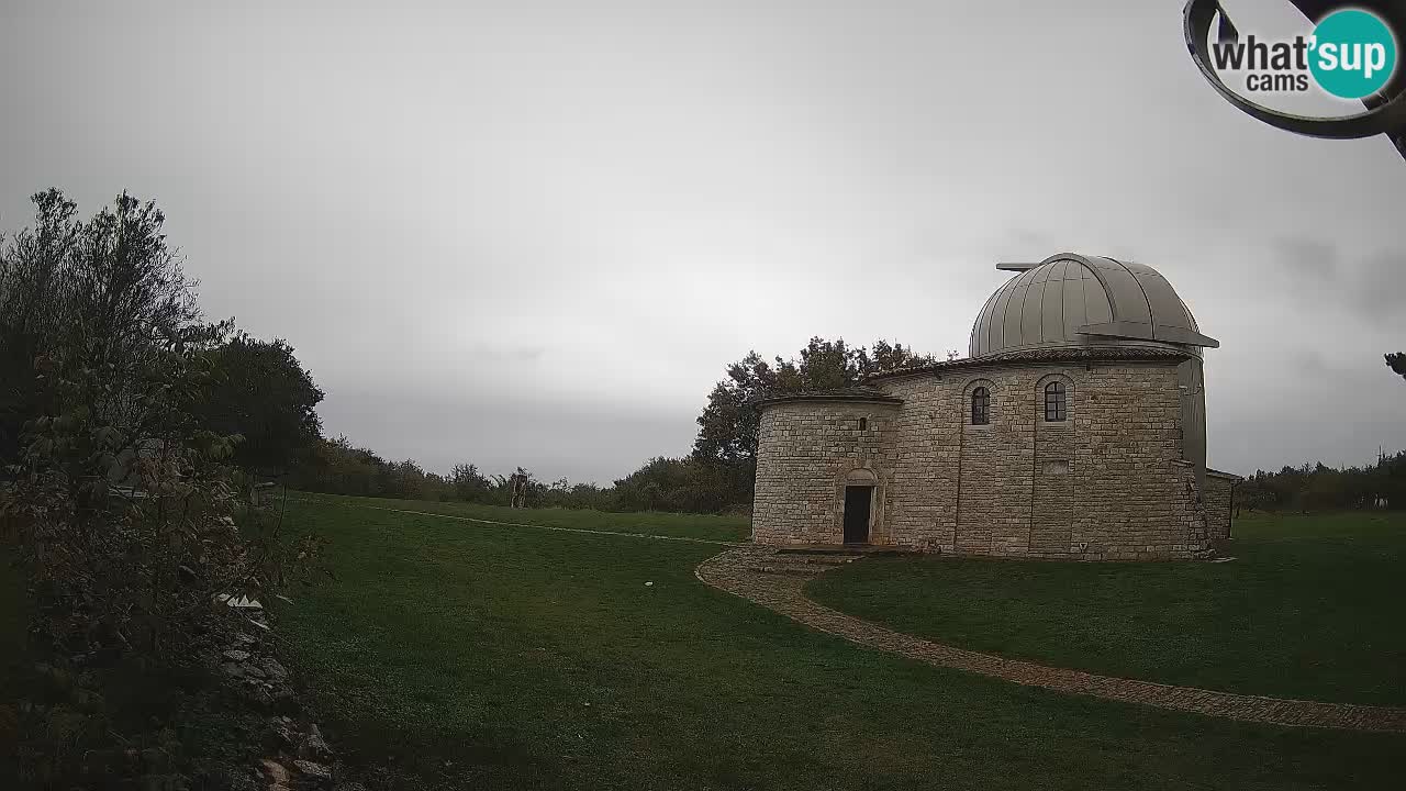 Višnjanska observatorijska spletna kamera: Opazujte vesolje iz Istre, Hrvaška