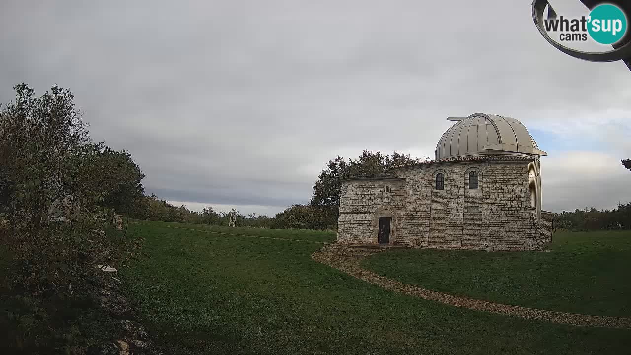 Webcam de l’Observatoire de Višnjan: Plongez dans le cosmos depuis l’Istrie, Croatie