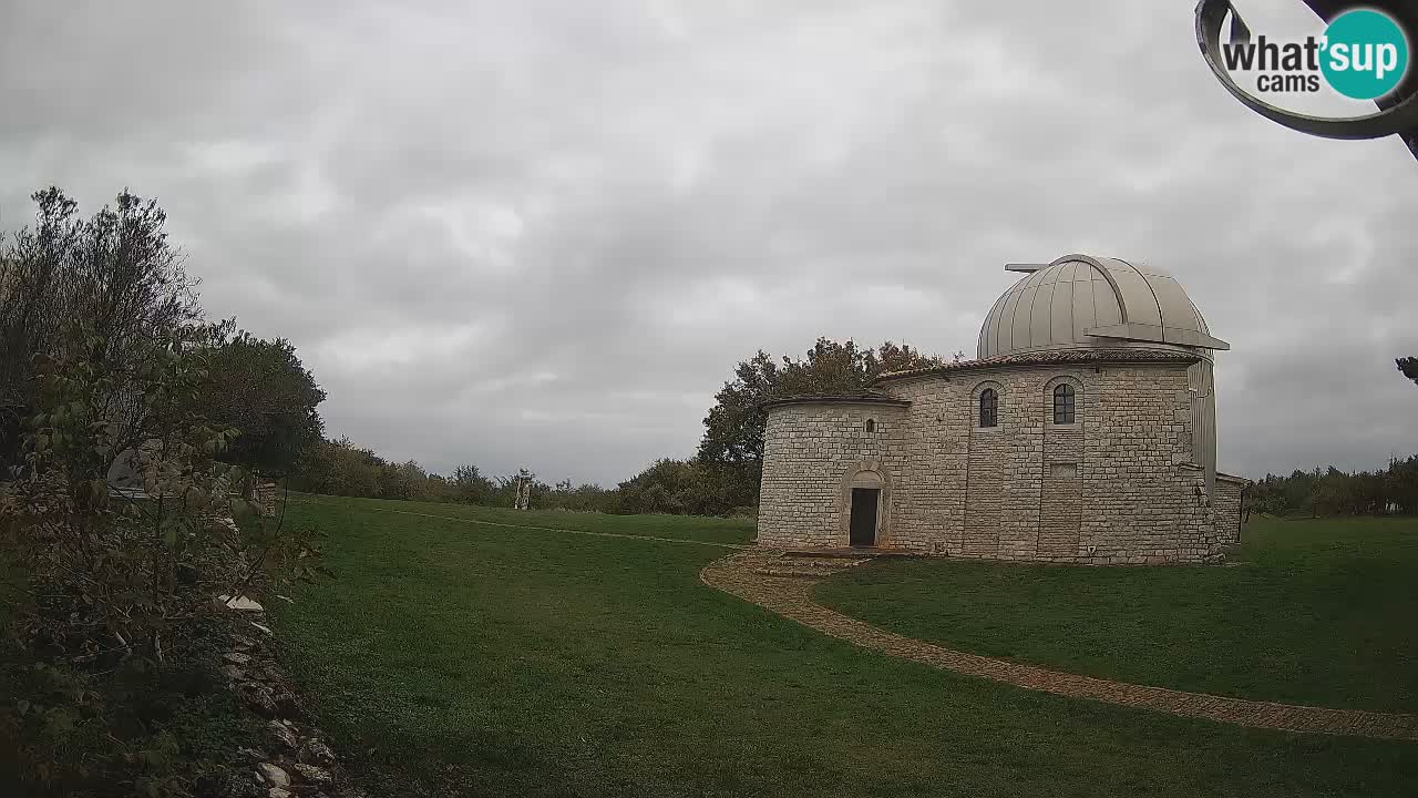 Višnjan Observatory Webcam: Gaze into the Cosmos from Istria, Croatia