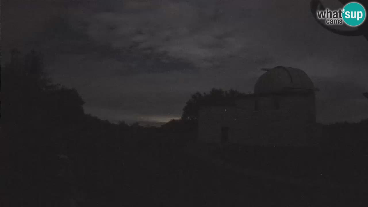 Višnjan Observatory Webcam: Gaze into the Cosmos from Istria, Croatia