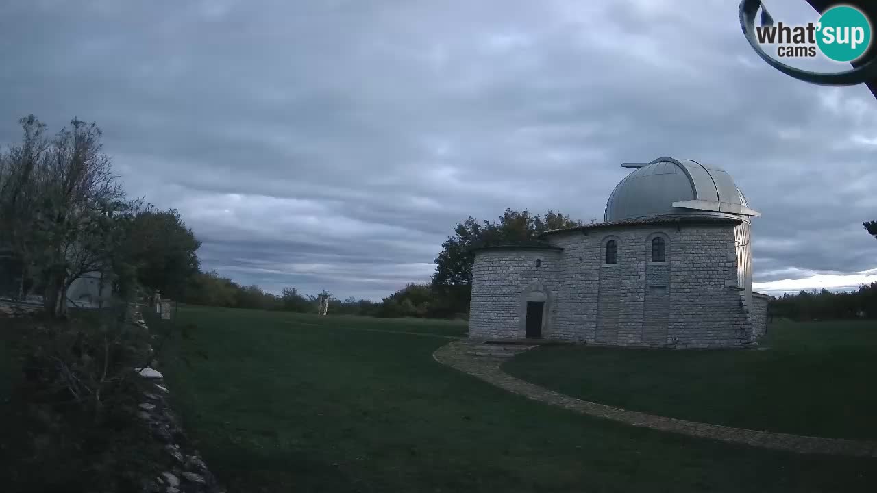 Višnjanska opservatorijska web kamera: Zavirite u svemir s poluotoka Istre, Hrvatska