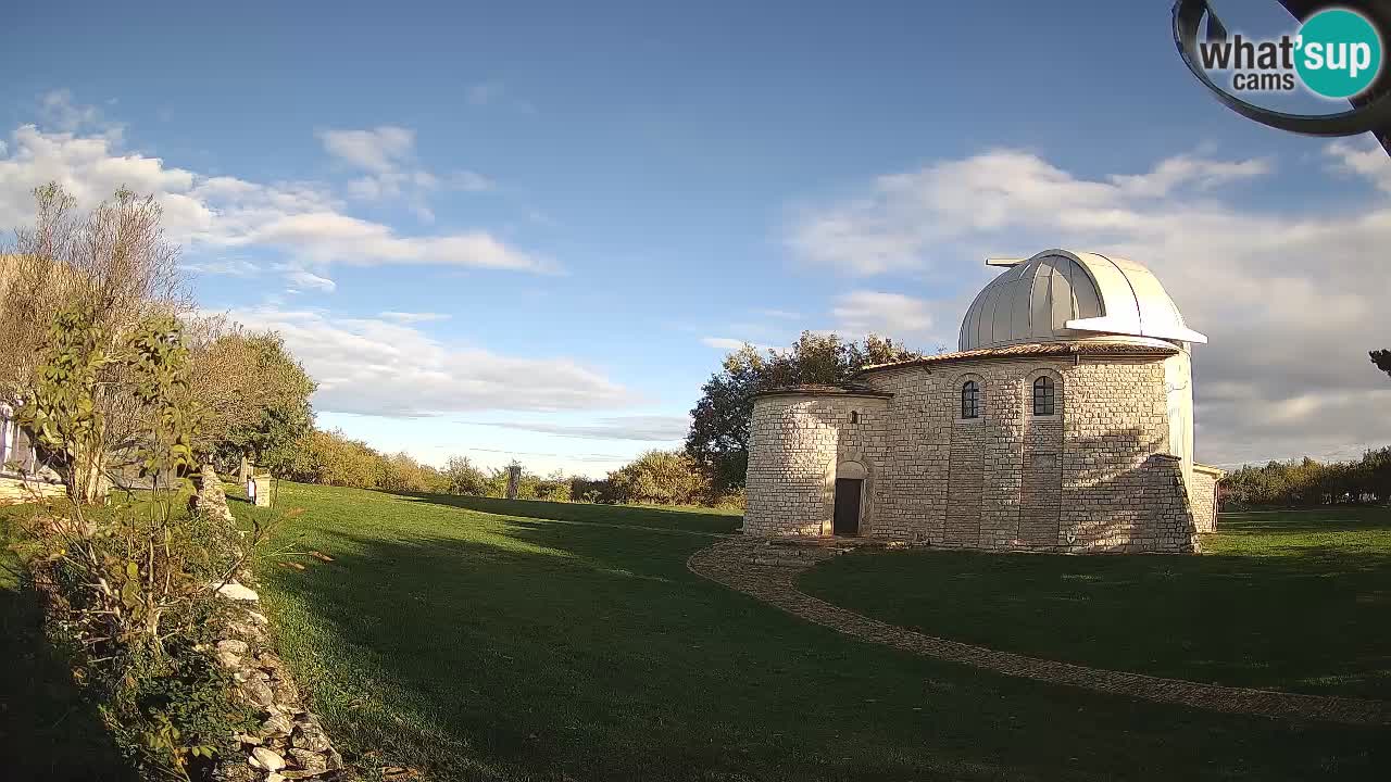 Višnjanska opservatorijska web kamera: Zavirite u svemir s poluotoka Istre, Hrvatska