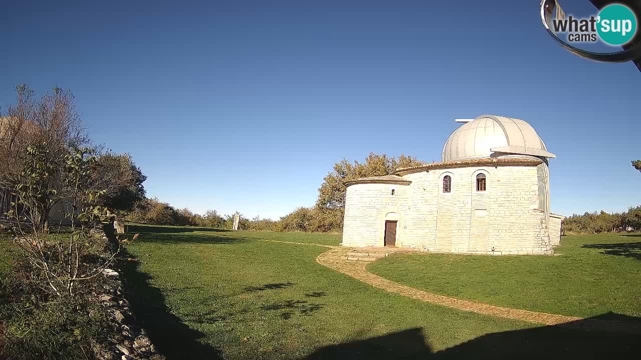 Webcam de l’Observatoire de Višnjan: Plongez dans le cosmos depuis l’Istrie, Croatie
