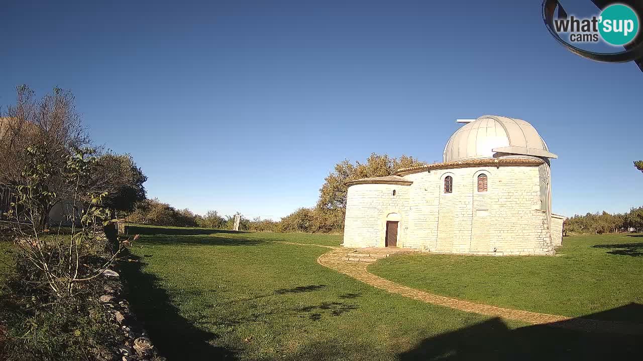 Višnjanska opservatorijska web kamera: Zavirite u svemir s poluotoka Istre, Hrvatska