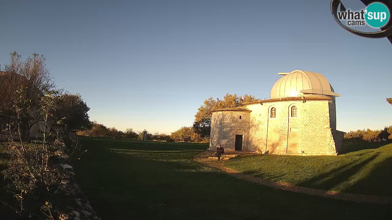 Webcam del Observatorio de Višnjan: Contempla el cosmos desde Istria, Croacia