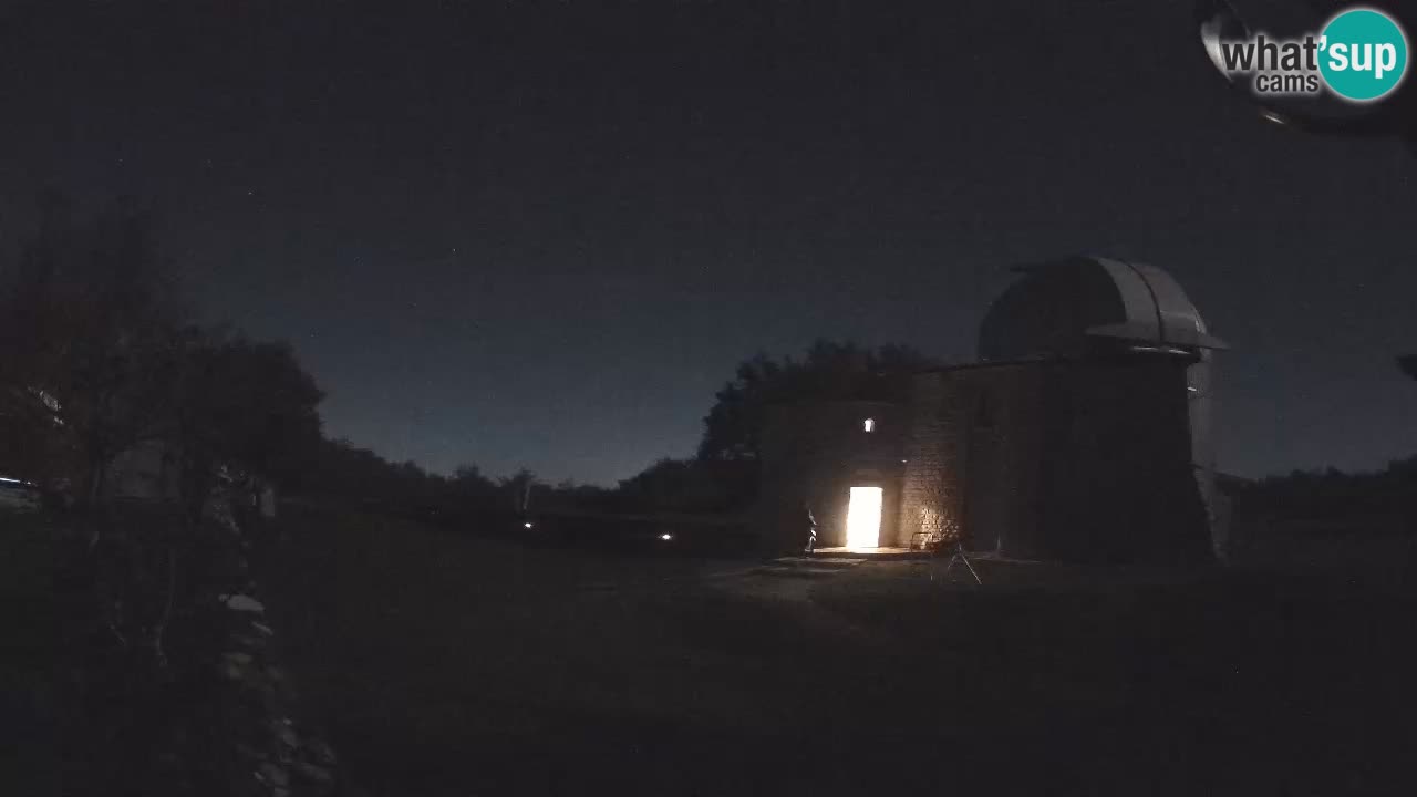 Webcam de l’Observatoire de Višnjan: Plongez dans le cosmos depuis l’Istrie, Croatie