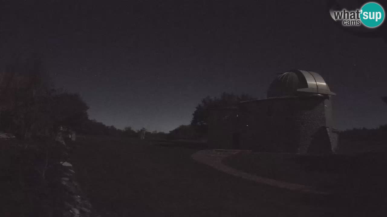 Višnjan Observatory Webcam: Gaze into the Cosmos from Istria, Croatia