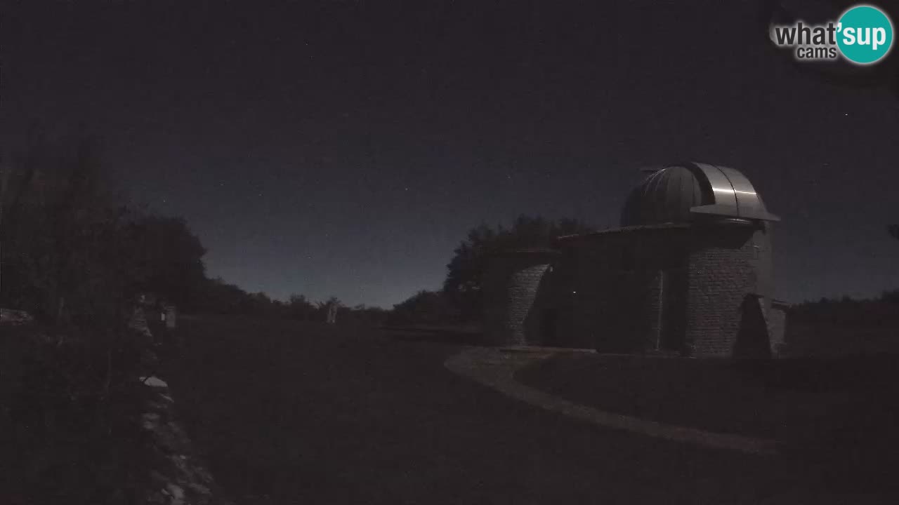 Višnjan Observatory Webcam: Gaze into the Cosmos from Istria, Croatia