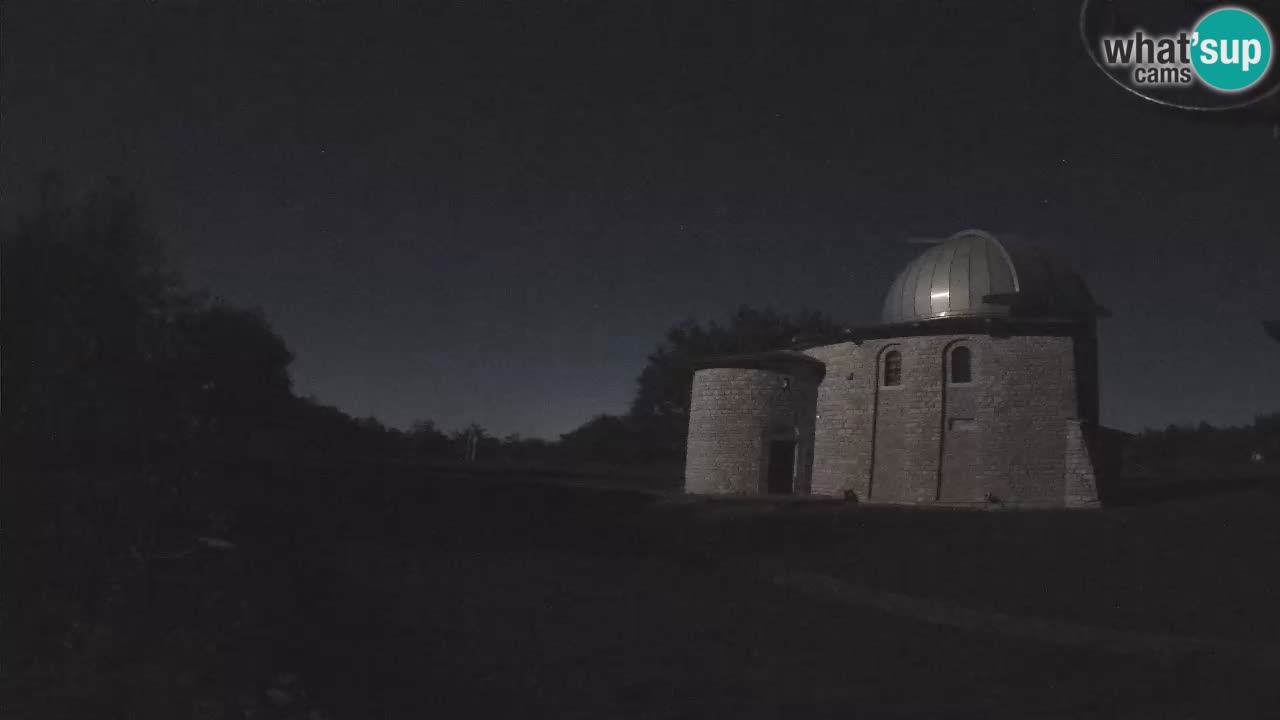 Webcam de l’Observatoire de Višnjan: Plongez dans le cosmos depuis l’Istrie, Croatie