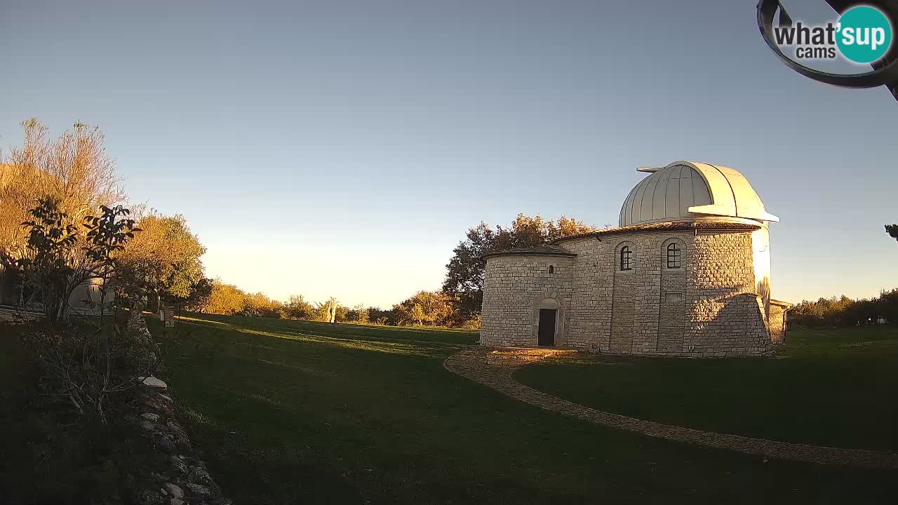 Webcam del Observatorio de Višnjan: Contempla el cosmos desde Istria, Croacia