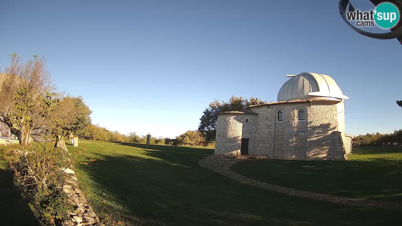 Višnjanska observatorijska spletna kamera: Opazujte vesolje iz Istre, Hrvaška
