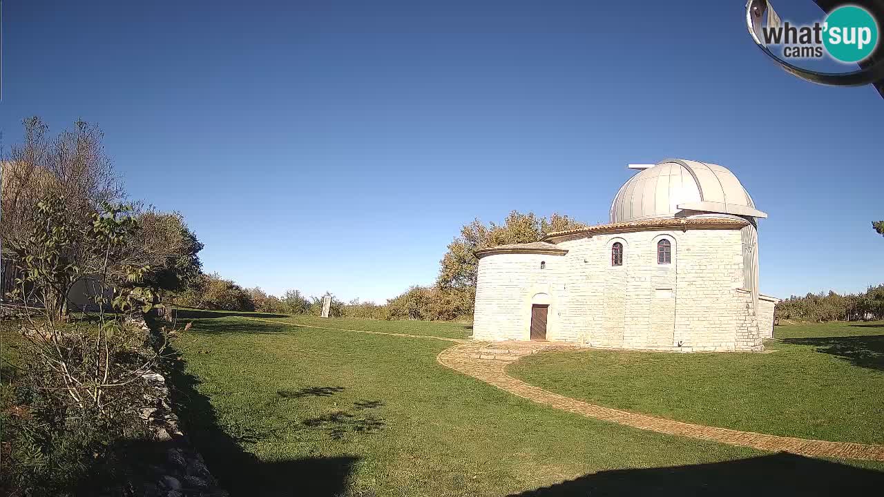Višnjan Observatory Webcam: Gaze into the Cosmos from Istria, Croatia