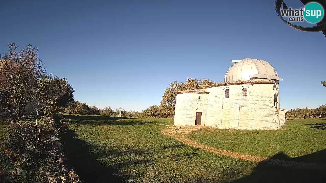 Webcam de l’Observatoire de Višnjan: Plongez dans le cosmos depuis l’Istrie, Croatie